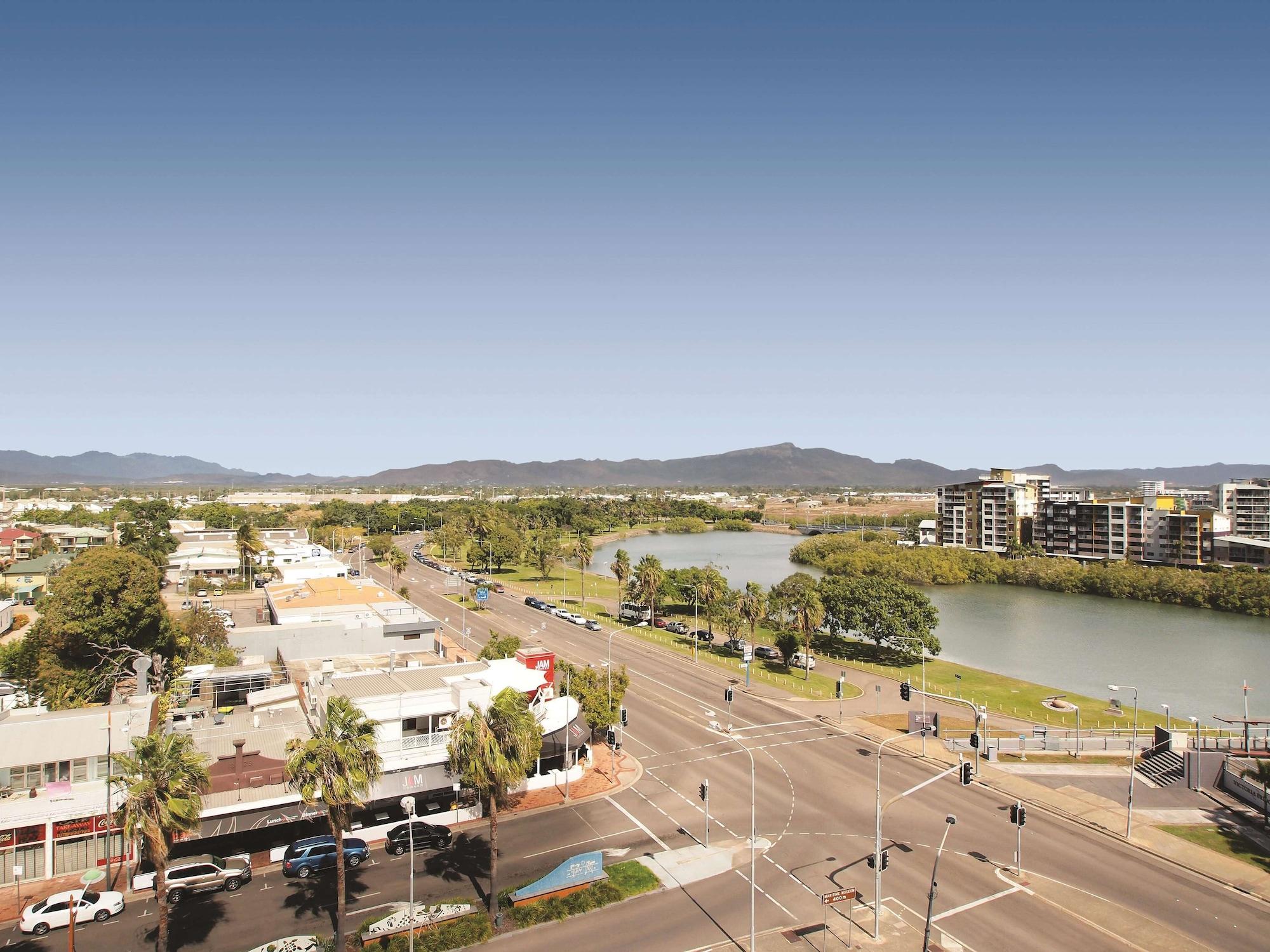 Oaks Townsville Gateway Suites Quarto foto